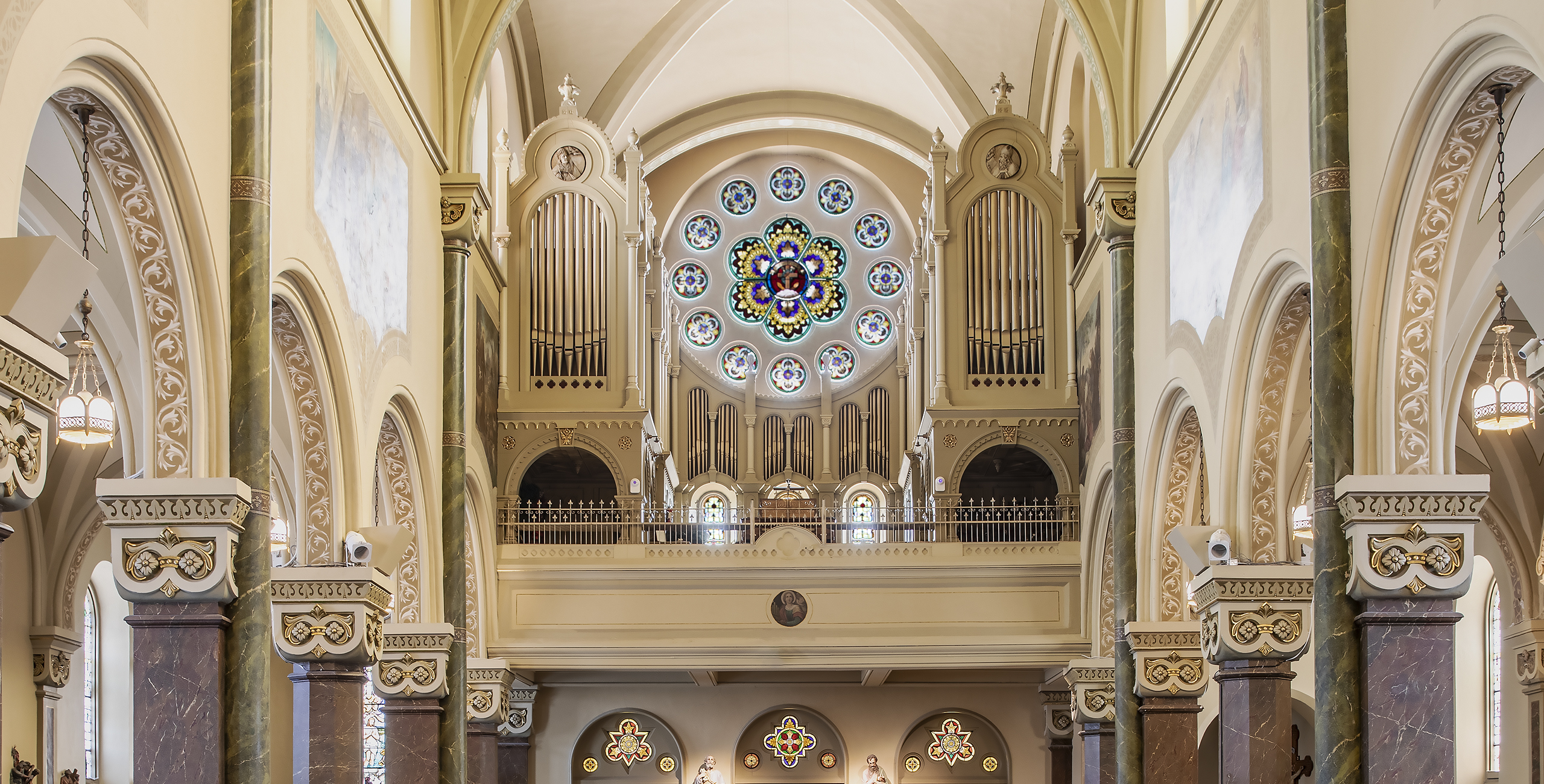 Basilica of the Assumption, Thomas Hall (1819)/Hilborne Roosevelt (1884)/Schantz Organ Co. (1989), Baltimore, MD