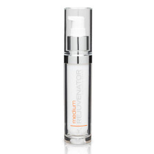 Viktoria DeAnn - SERUM Medium Rejuvenator

CÔNG DỤNG:
Dành riêng cho những cô nàng MUỐN THAY DA. Khát khao đêm ngày muốn có một làn da:
- Căng mịn
- Trắng sáng.
- Ẩm mướt trong veo
- Hết sạch nám.
- TRẺ HÓA Da lão hóa nặng hay bắt đầu lão hóa do lối sống không lành mạnh/tuổi tác.
- Da không đều màu muốn trở nên trắng hồng tự nhiên.
SERUM Medium Rejuvenator sẽ giúp bạn!

Độc quyền peptide RNF-1, nổi tiếng trong việc giúp thay mới làn da nhờ thấm nhanh vào tế bào đồng thời hiệu chỉnh và kích thích năng lực tái tạo mới của tế bào, sửa chữa và thay mới những mô, tế bào cũ và tổn thương thành những tế bào mới khỏe mạnh.
Tức giúp thay mới làn da đầy khuyết điểm khiến bạn đau lòng kia. ;)
Đồng thời, tăng sức đề kháng cho da. Tăng cường tuần hoàn máu, cải thiện độ săn chắc của cấu trúc da.
Có thể sử dụng sau phi kim để giúp da nhanh lành (riêng cái này mời bạn inbox Emma Skincare để được tư vấn cụ thể nhé.)