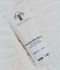 Circadia - Amandola Milk Cleanser – Sữa rửa mặt sáng da cho da lão hóa