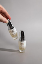 Lira Clinical- MYSTIQ iLuminating Beauty Oil – dầu dưỡng căng bóng da