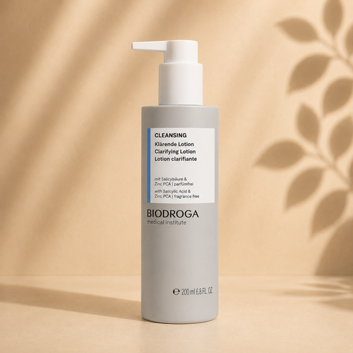 Biodroga MD Clear+ Clarifying Lotion - Nước hoa hồng cân bằng & làm sạch sâu & kiểm soát nhờn cho da dầu, da mụn