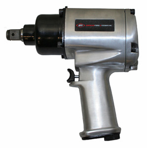AFF 7670 Air Impact Wrench with a 3/4" Square Drive