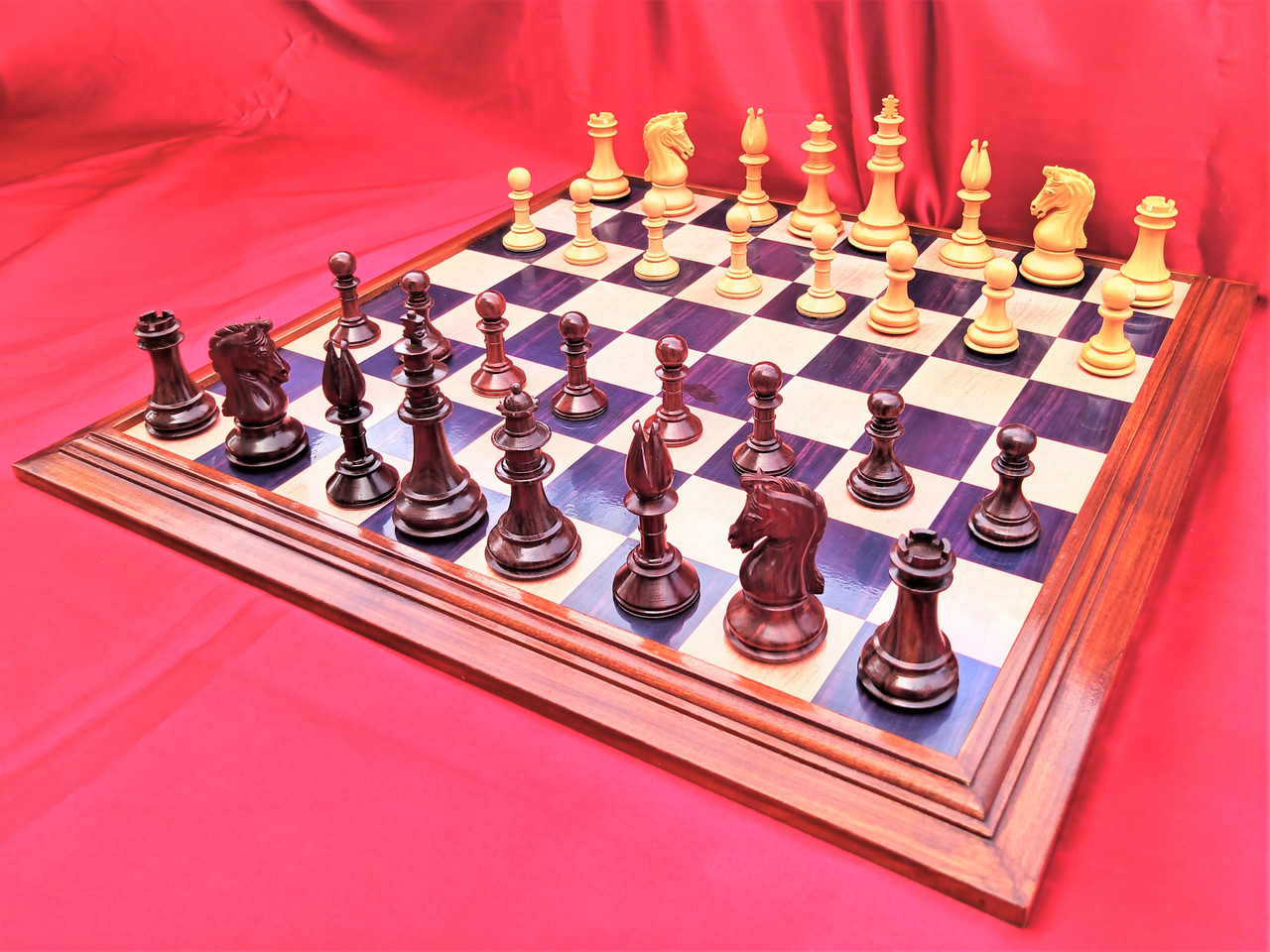 Royal Knights of Camelot Staunton Luxury Chess set with 102mm