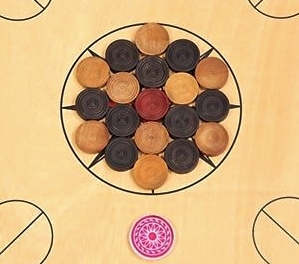 carrom-coins-set-up.jpg