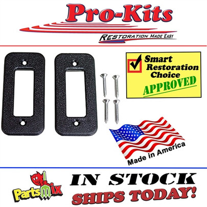 1970 E Body Seat Belt Guides