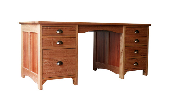 Partners desk Ash and Redgum