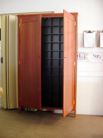 7x11 CD cabinet, Redgum and Black, Traditional with doors