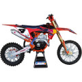 NEW-RAY Red Bull KTM Team 1:12 Scale Replica
