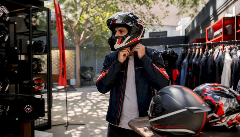 Motorcycle Helmet Fit Guide: Size Right, Ride Safe