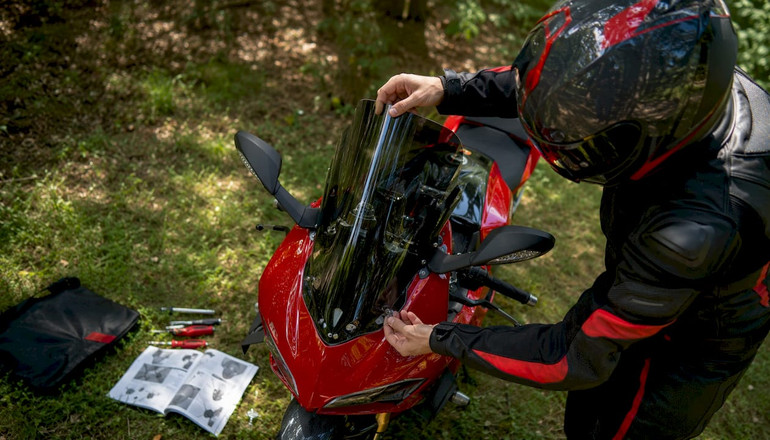 Sportbike Wind Protection Options: Your Practical Guide