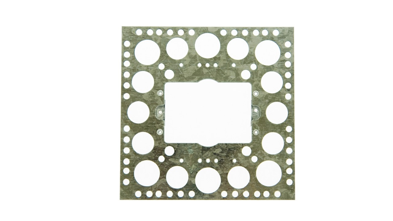 Plaster Render Metal Bracket