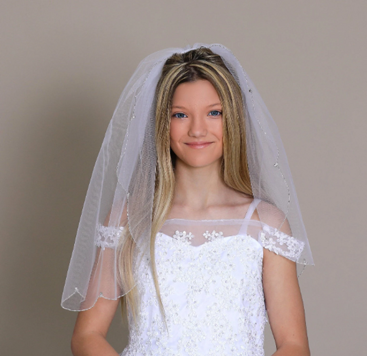 White Scalloped Edge Communion Veil