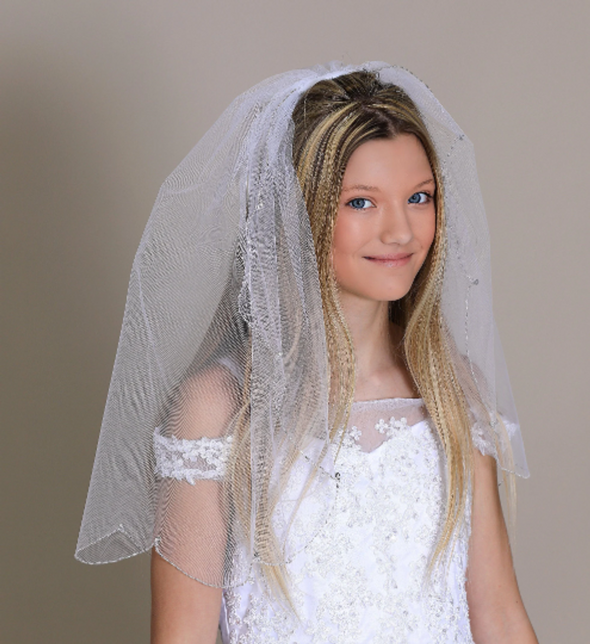 White Scalloped Edge Communion Veil