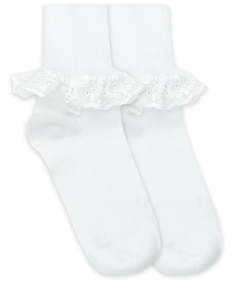 White or Ivory Chantilly Lace Socks