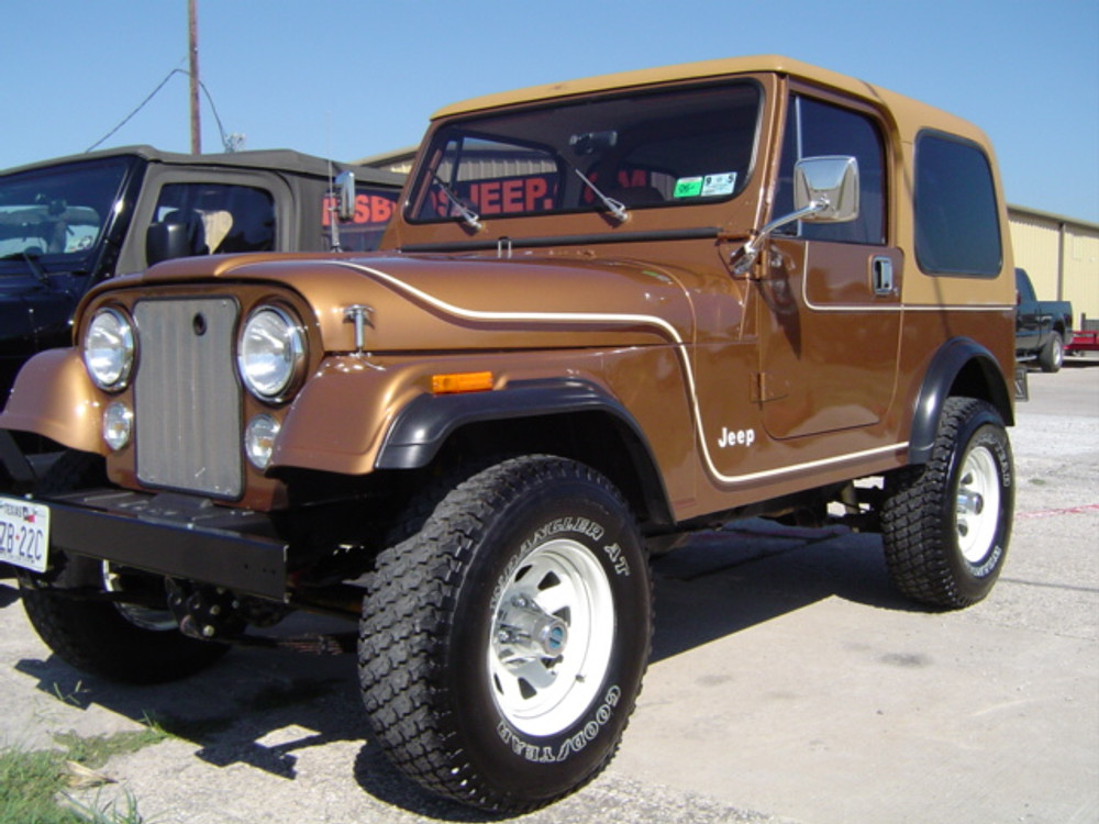 Goodyear Wrangler Radial Tire 235/75R15 - Collins Bros Jeep