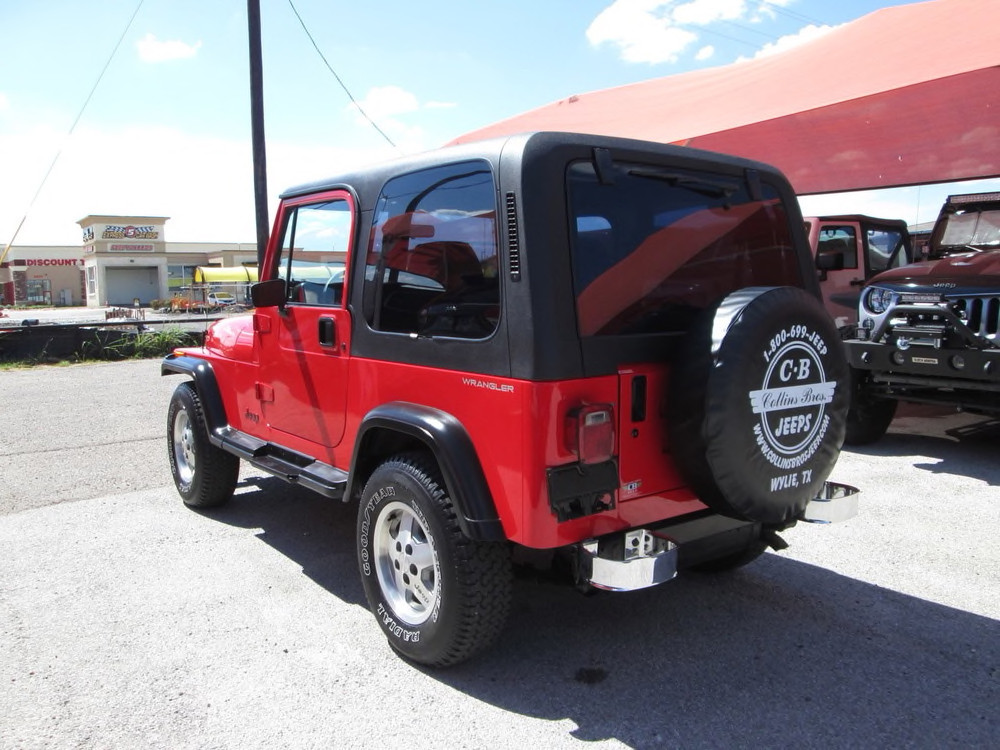 Goodyear Wrangler Radial Tire 235/75R15 - Collins Bros Jeep