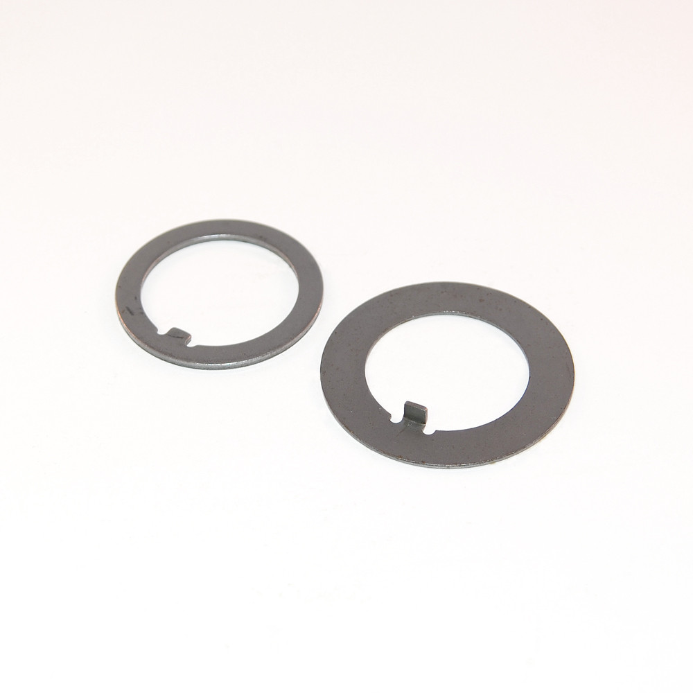 45-'86 CJ Front Wheel Bearing Nut & Washer