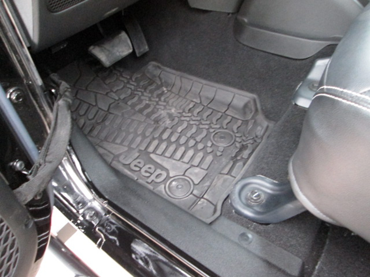 SOLD Black Mountain Conversions Jeep Wrangler Unlimited Stock# 297149
