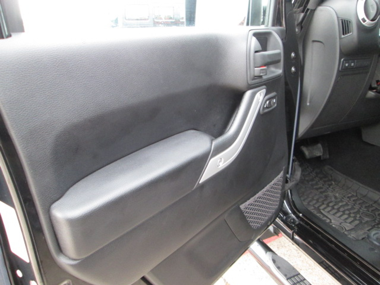 SOLD Black Mountain Conversions Jeep Wrangler Unlimited Stock# 297149