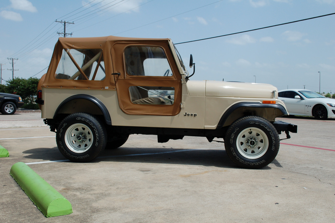 SOLD 1985 CJ-7 Tan Low mileage collectible Stock#  166302