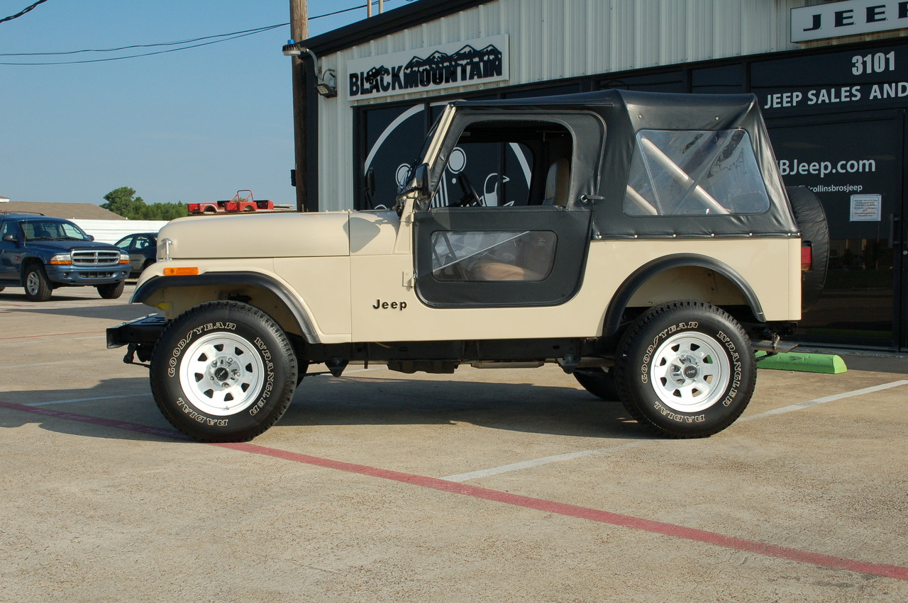 SOLD 1985 CJ-7 Restored Texas Jeep Stock# 073301