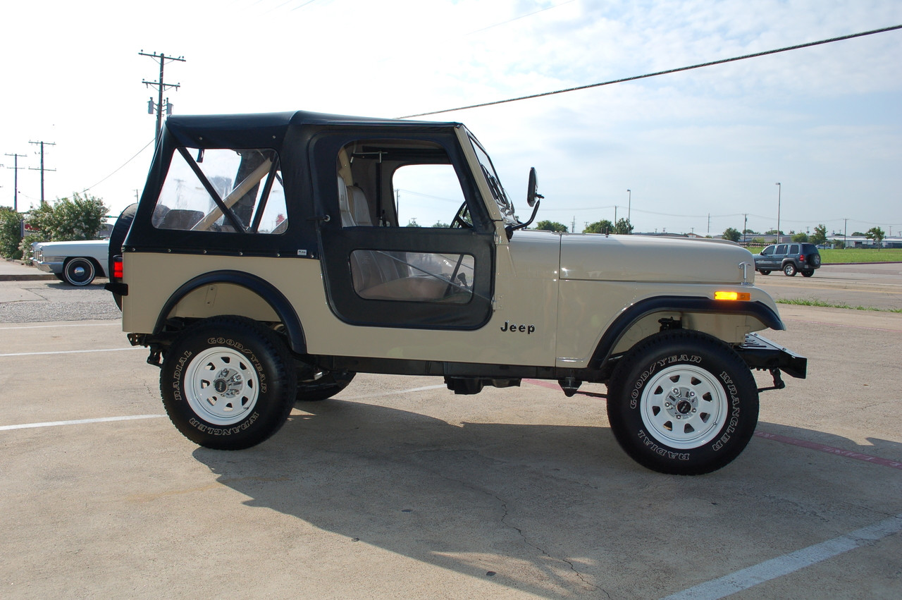 SOLD 1985 CJ-7 Restored Texas Jeep Stock# 073301