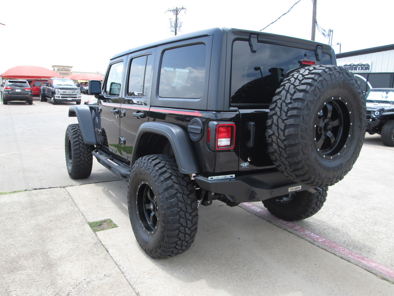 SOLD STAGE III 2018 JLU Wrangler Rubicon Edition Black Mountain Stock# 109085