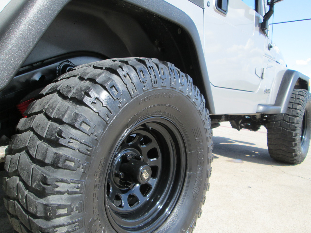 Sold 2001 Jeep Wrangler Sport STOCK# 333421