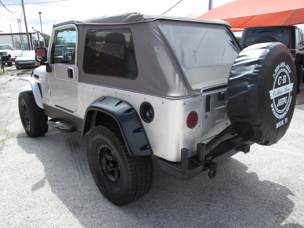 SOLD 2005 Jeep Wrangler LJ custom Stock# 324606