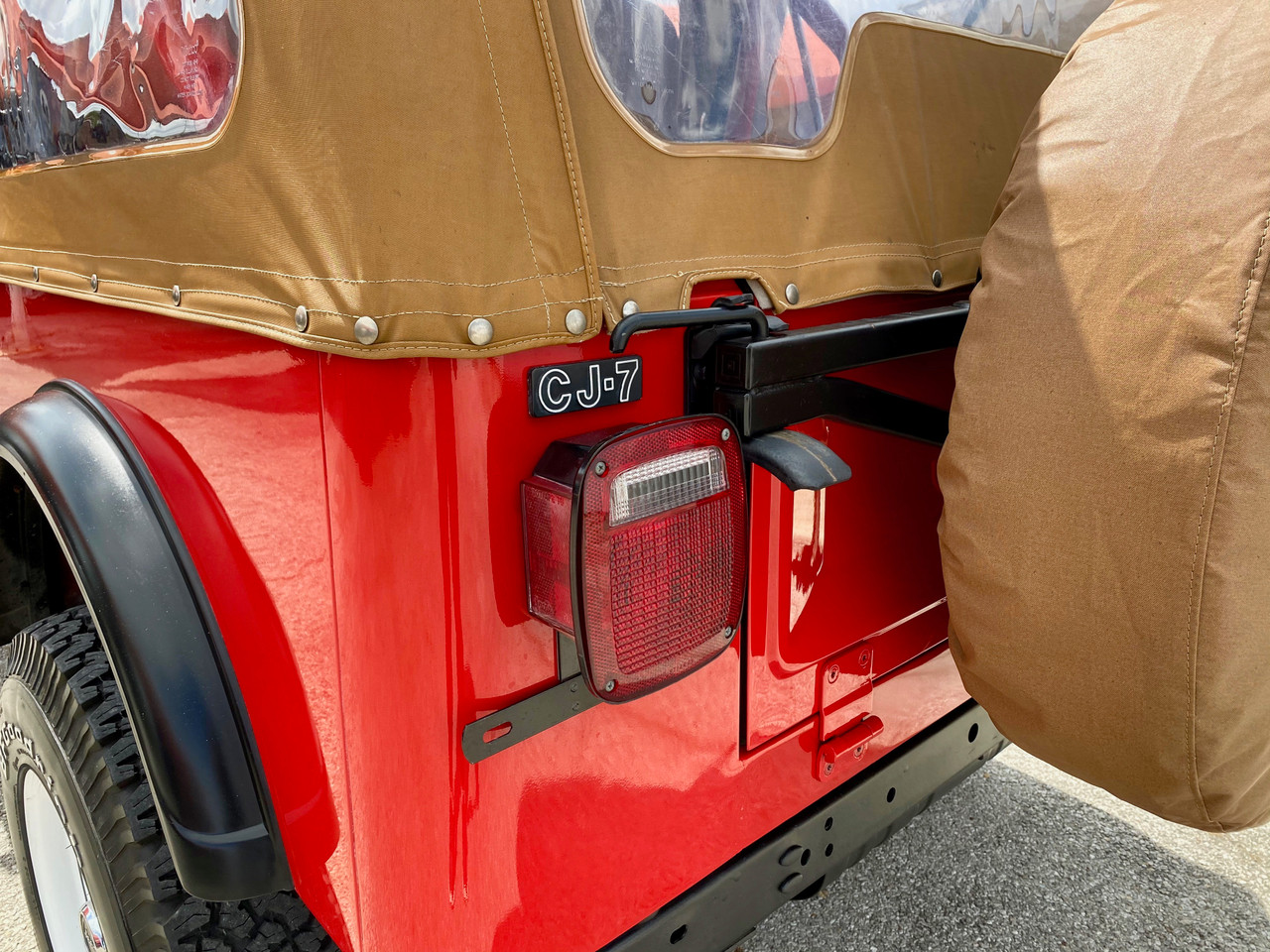 CJ-4 大株 SOLD 1986 Jeep CJ-7 Stock# 032912 - Collins Bros Jeep