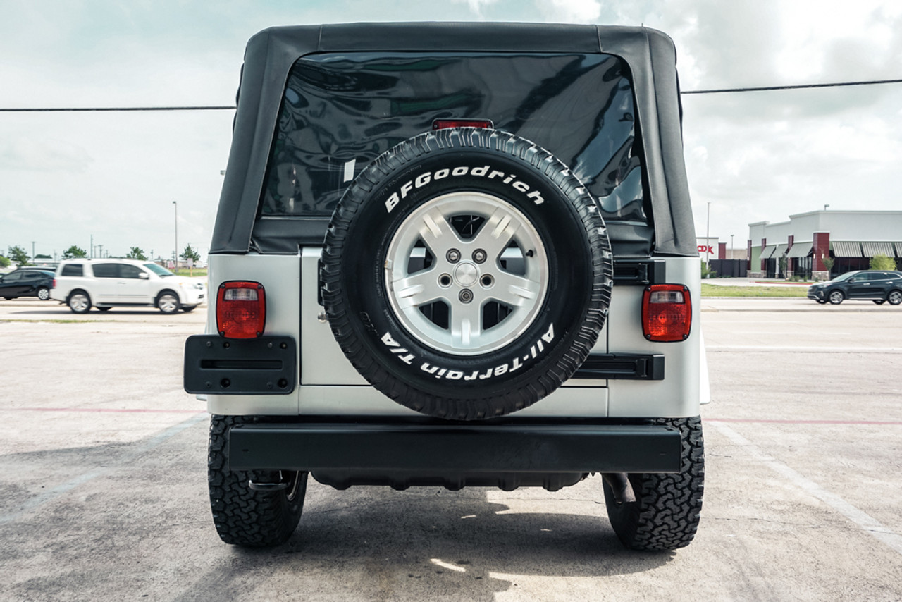 Sold 2006 Silver Jeep Wrangler LJ Stock# 721399