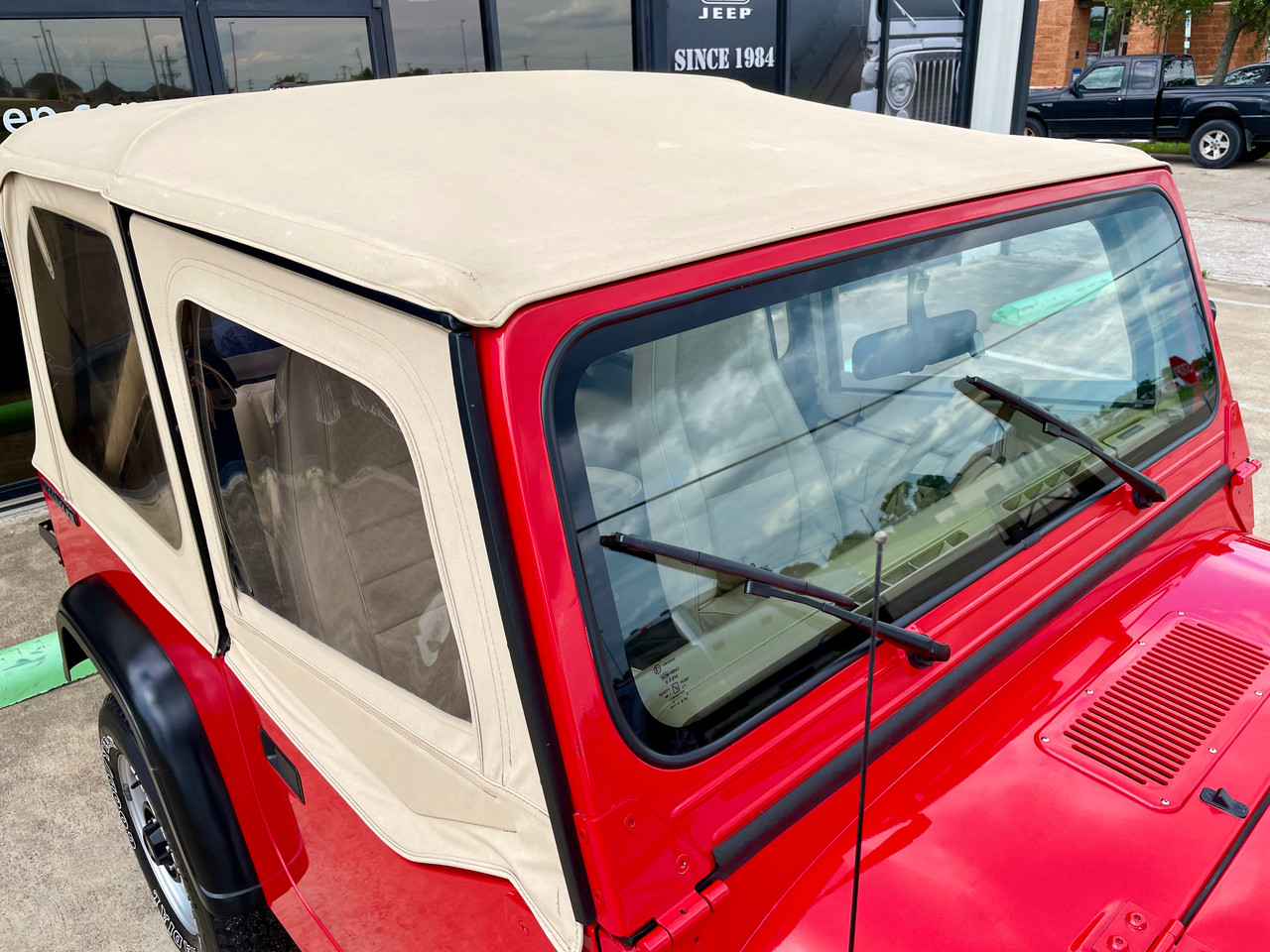 SOLD 1989 Jeep Wrangler YJ #161267