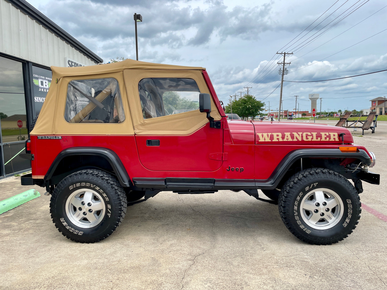 SOLD 1988 Jeep Wrangler YJ #508682