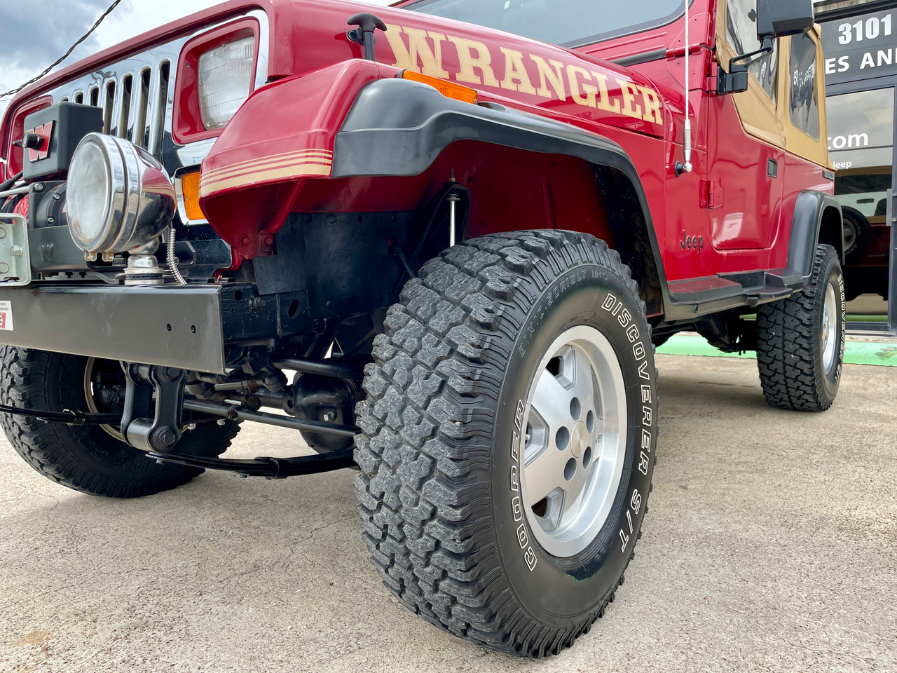 SOLD 1988 Jeep Wrangler YJ #508682 - Collins Bros Jeep