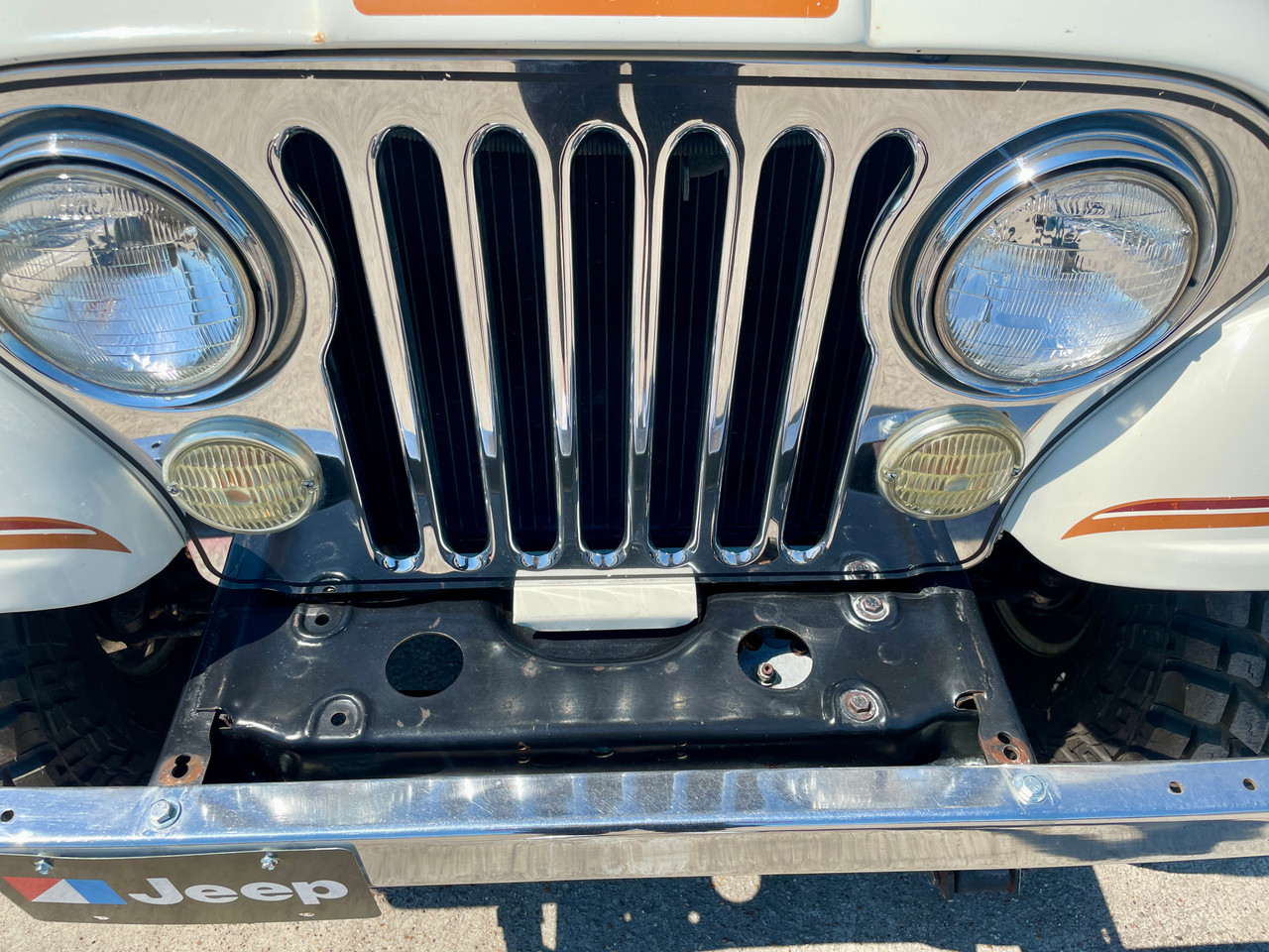 SOLD 1983 Jeep CJ-7 Laredo #046669