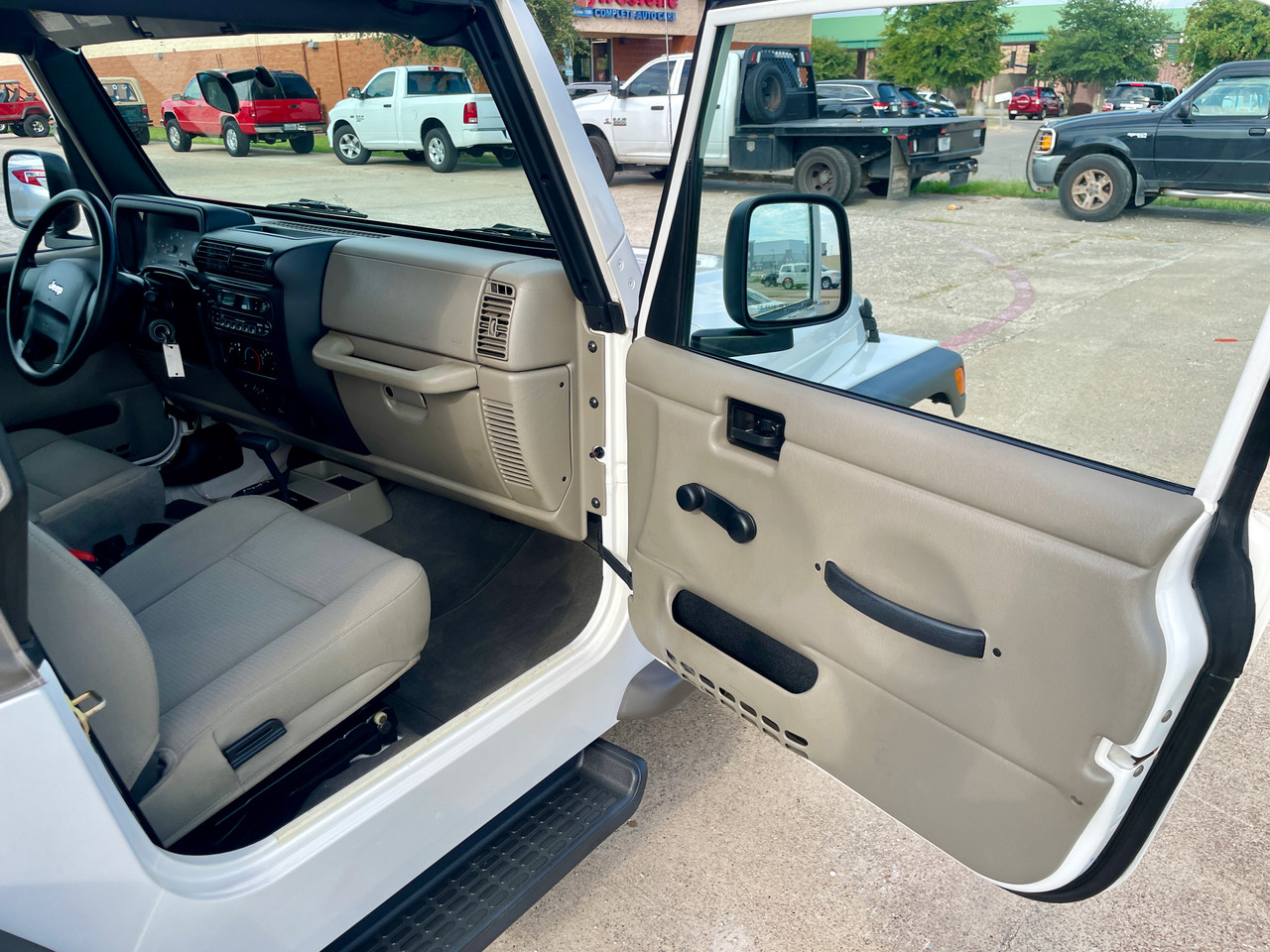 SOLD !!! 2006 Jeep TJ Wrangler X #732018