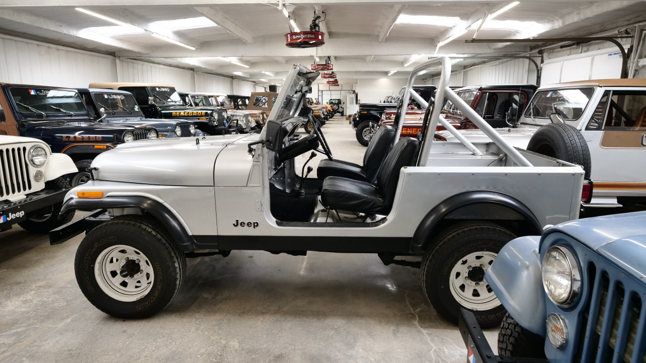 SOLD !  1984 Jeep CJ-7 Stock# 118206