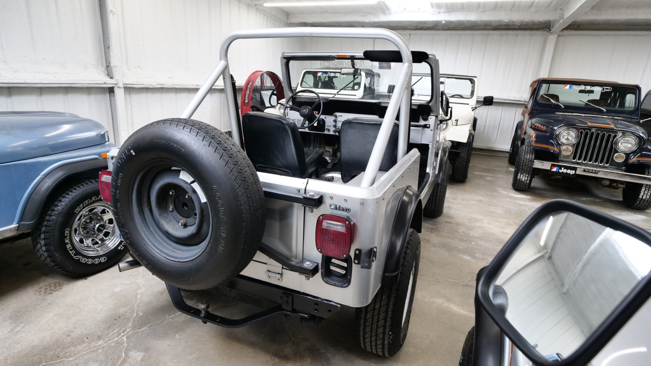 SOLD !  1984 Jeep CJ-7 Stock# 118206