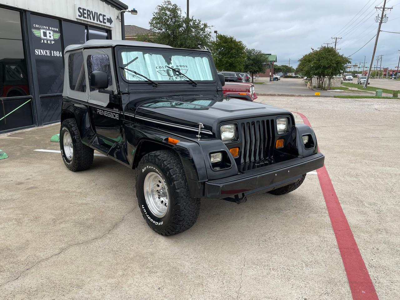 SOLD !!  1991 Jeep YJ Wrangler Renegade #135449