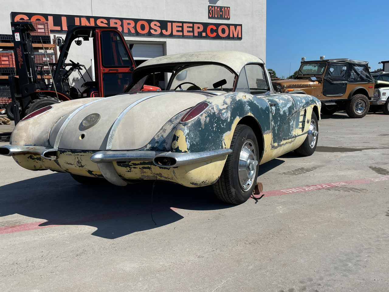 SOLD !!!  1958 Chevrolet Corvette Stock# 101951