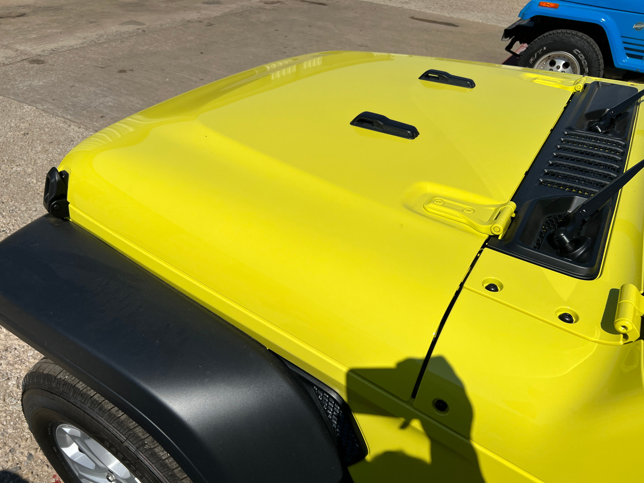 2023 Jeep JL Wrangler OEM Hood in High Velocity Clear Coat