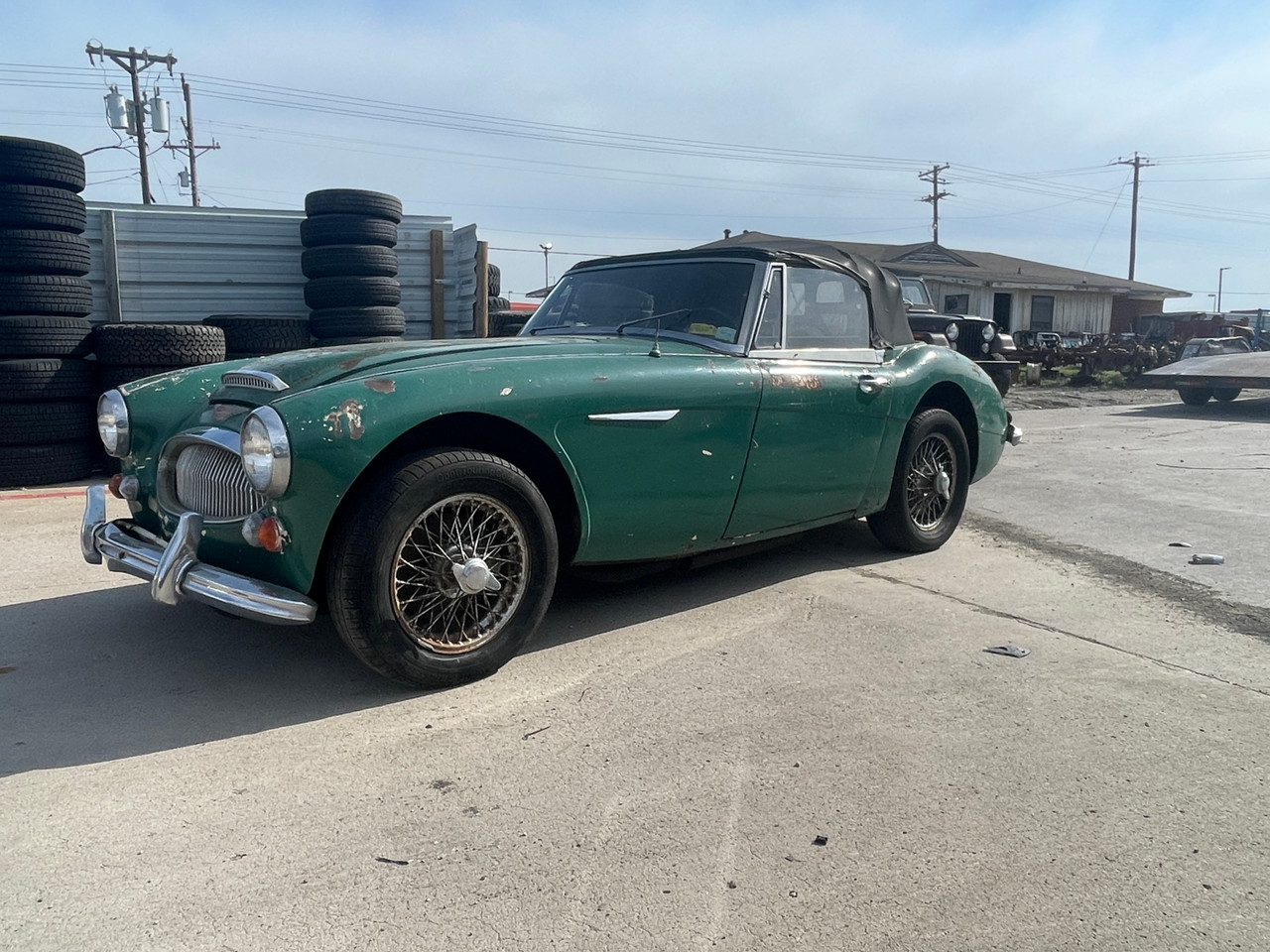 SOLD !!  1967 Austin-Healey BJ8 - Stock #L40589