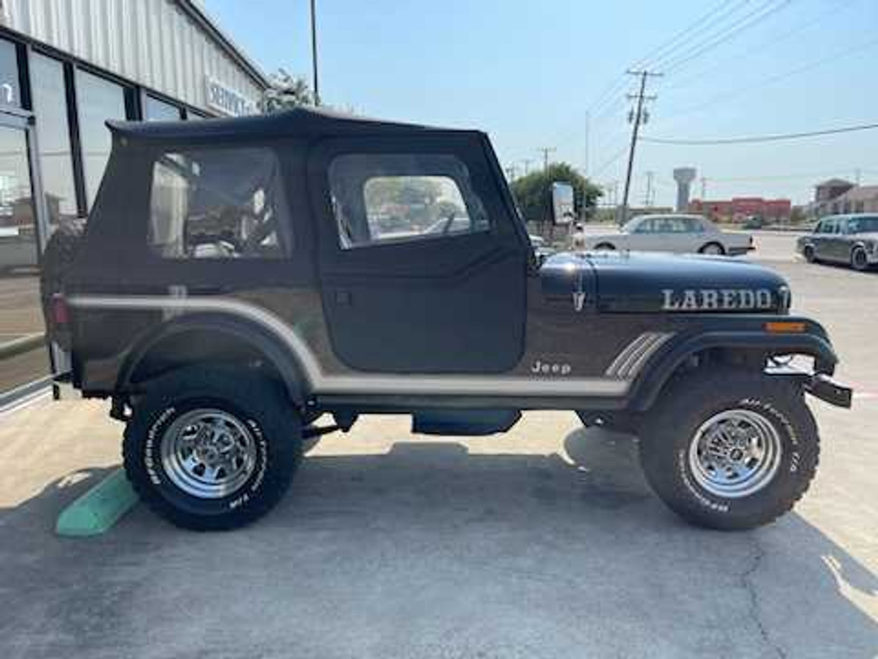SOLD !  1983 Jeep CJ-7 Laredo - Stock # 018966