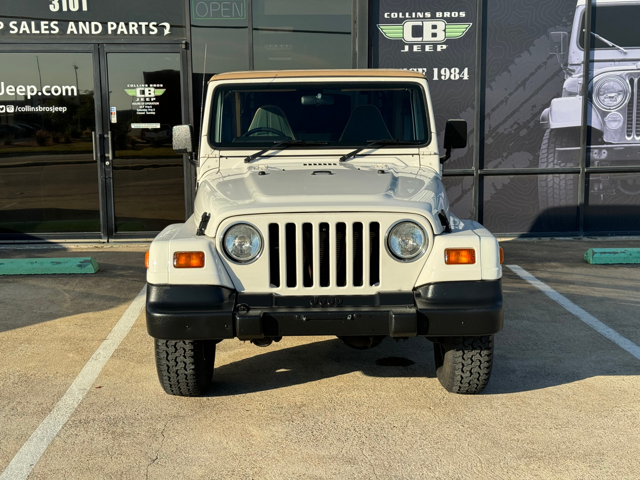 1998 Jeep TJ Wrangler RHD Sahara - Stock # 712682