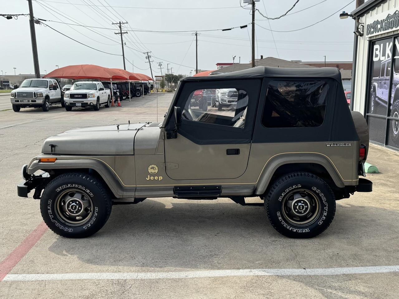 1989 Jeep Wrangler YJ Sahara - Stock  # 167244