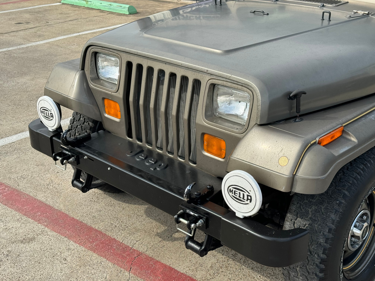 SOLD !  1989 Jeep Wrangler YJ Sahara - Stock  # 167244