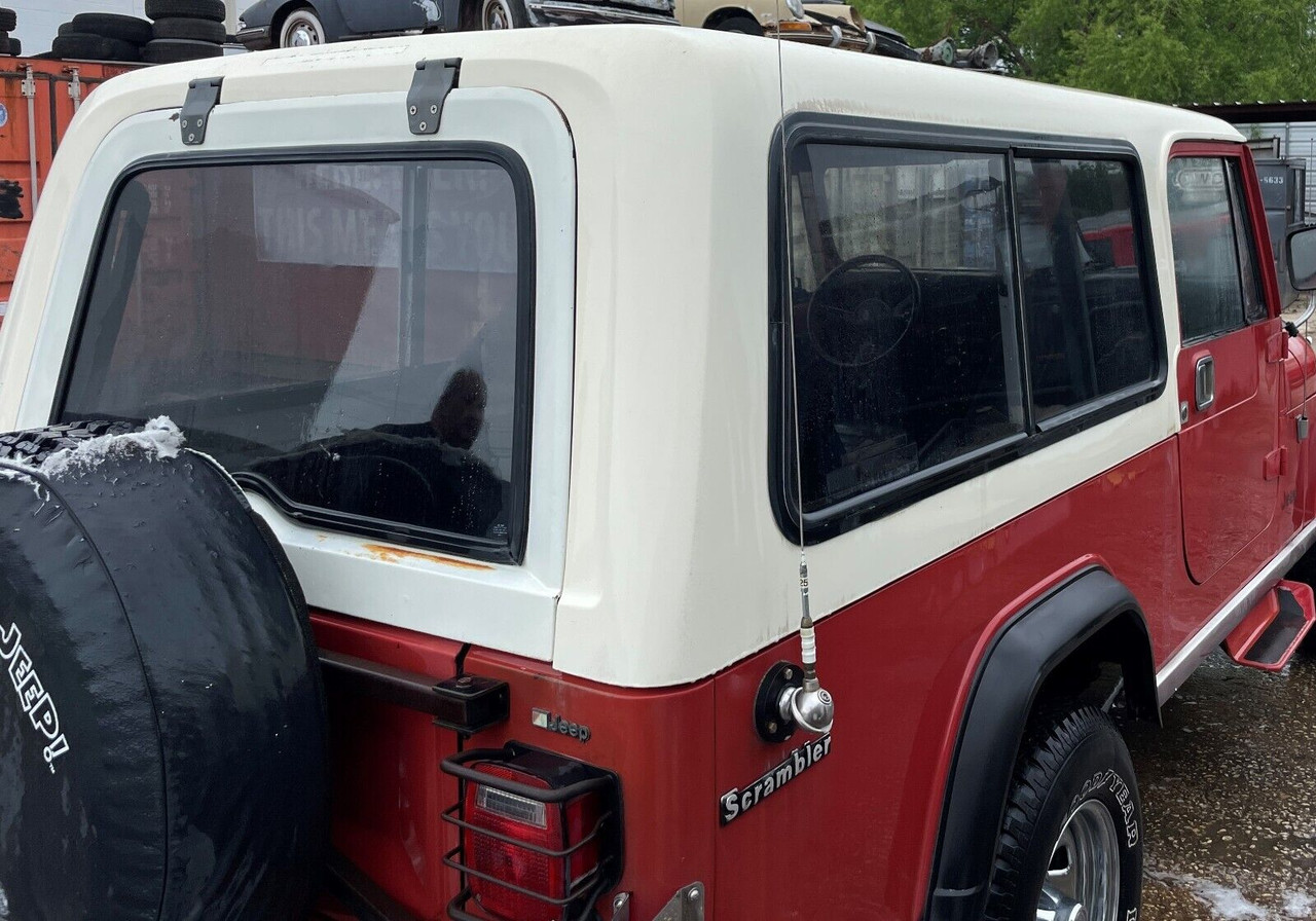 1981-85 Jeep CJ-8 Scrambler Hard Top w/ Liftgate & Windows