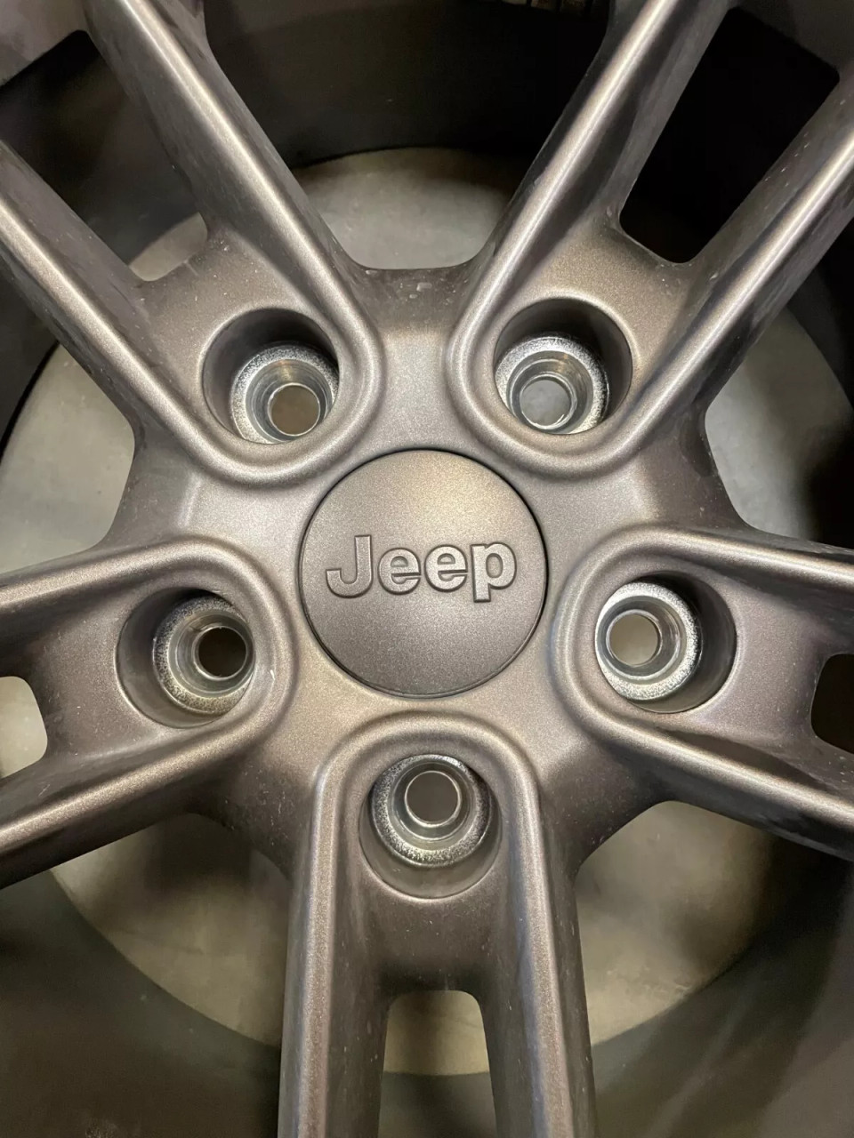 2016-2018 Jeep JK Wrangler OEM 17x7.5 Wheels Set of 5