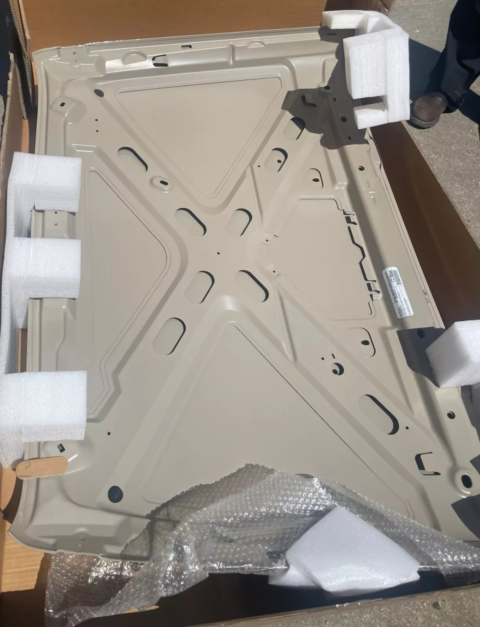 07-18 Jeep JK Mopar Hoods - Gobi, Red, Sand, Green