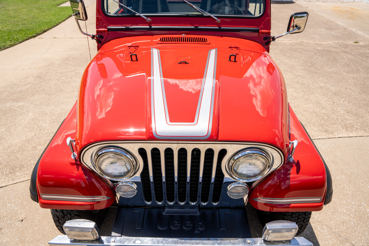 1985 Jeep CJ-8 Scrambler Laredo (Stock #103716)